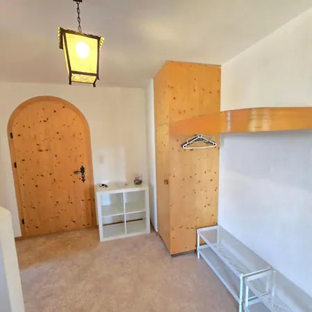 Tgesa Capricorn Holiday home *